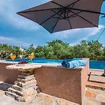 Parada Holiday home *