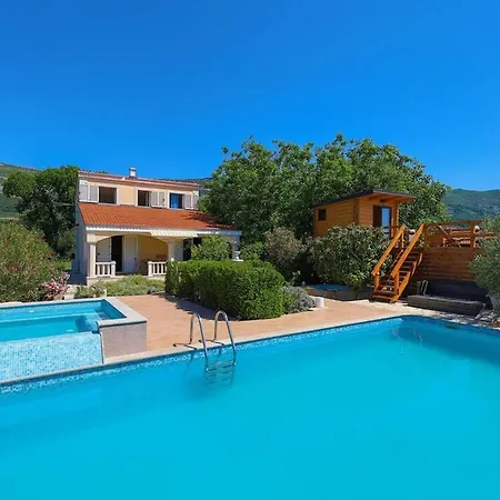 Сasa de vacaciones Parada Kaštel Novi