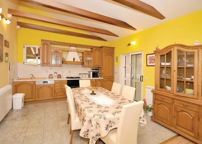 Parada بيت للعطل Kaštel Novi