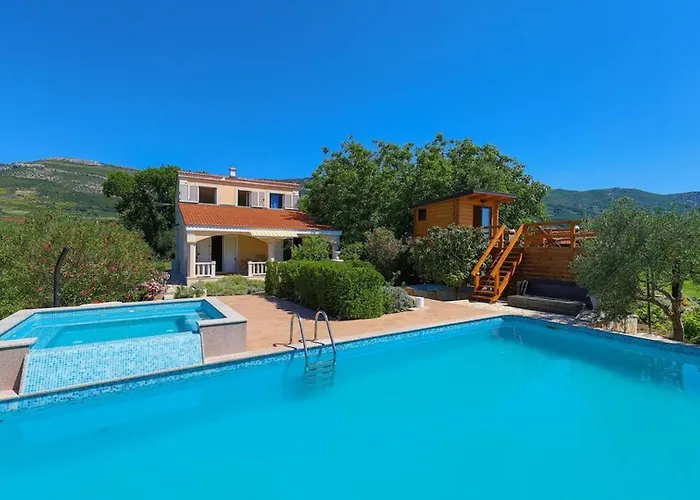 بيت للعطل Parada Kaštel Novi